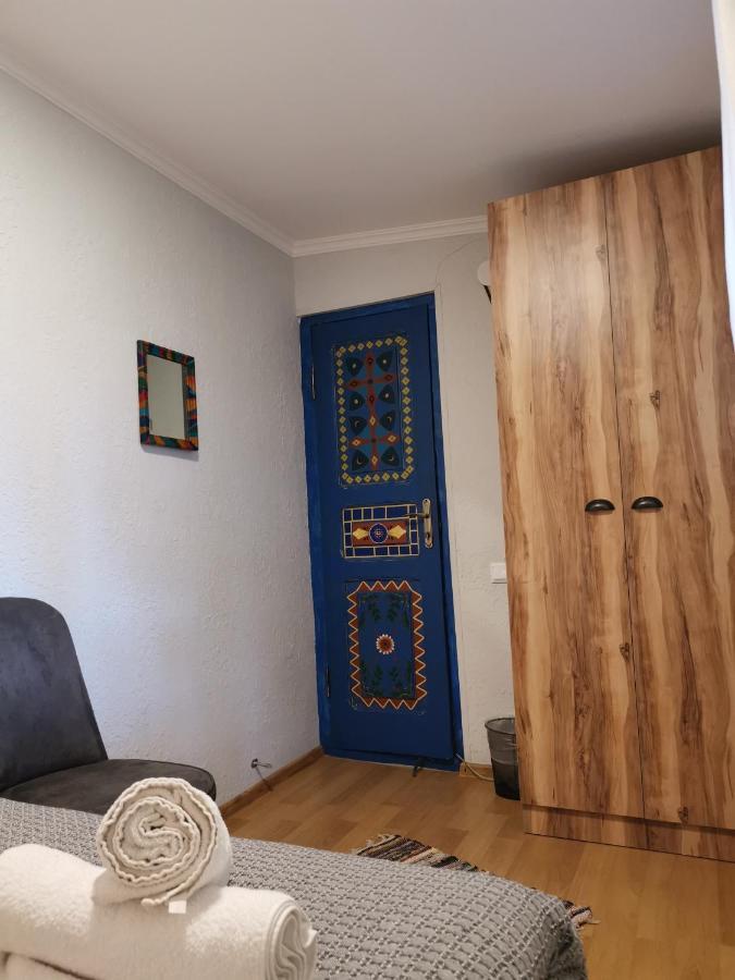 Hostel Nomad Tbilisi Exterior photo